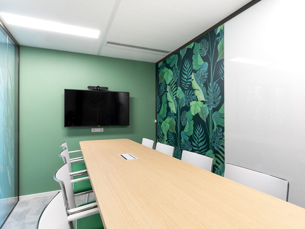 Tertia Office Solutions, spécialistes en aménagement de bureaux professionnels - Panneau écritoire blanc cloison amovible