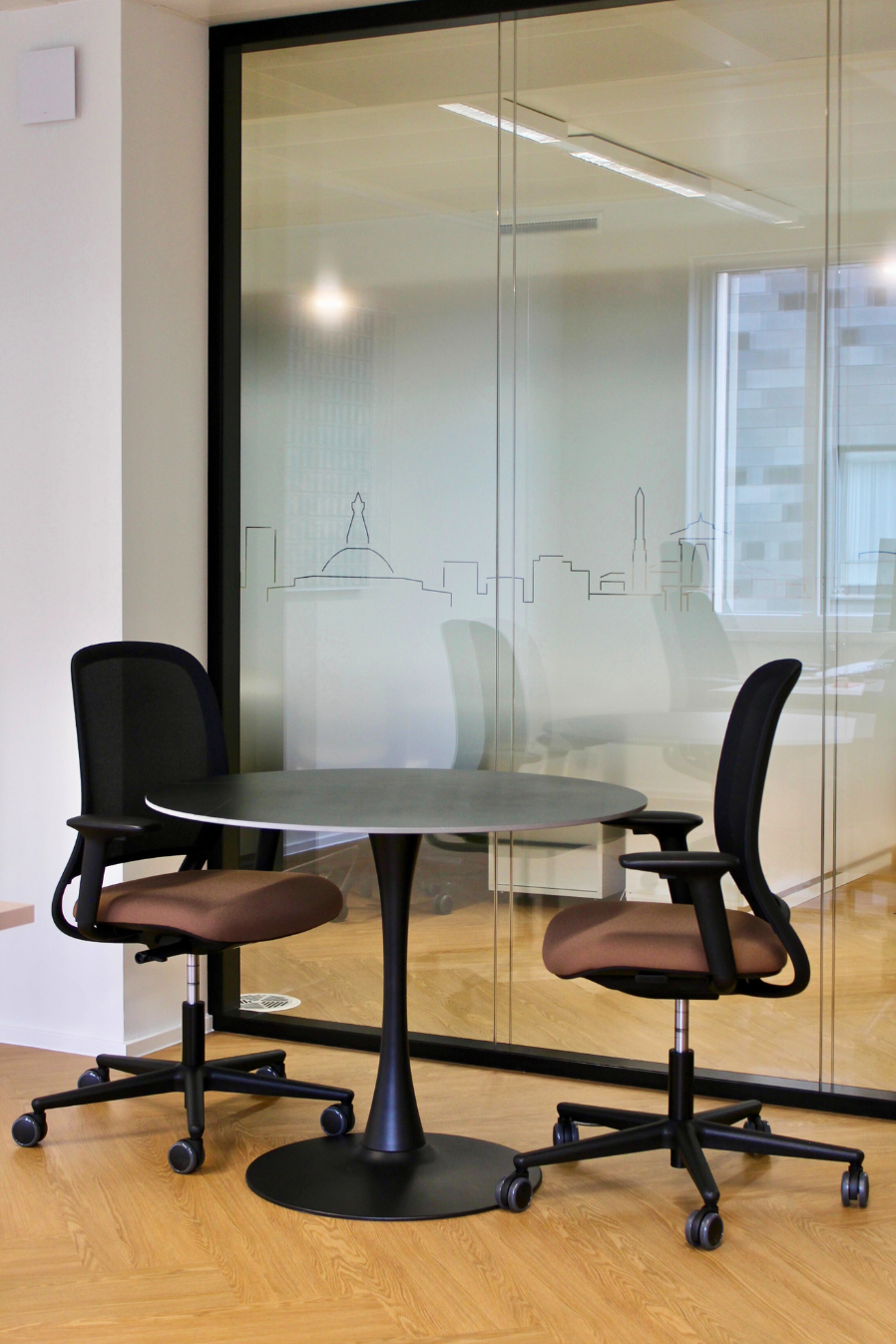 Tertia Office Solutions, spécialiste en aménagement de bureau professionnel - IOSA 06