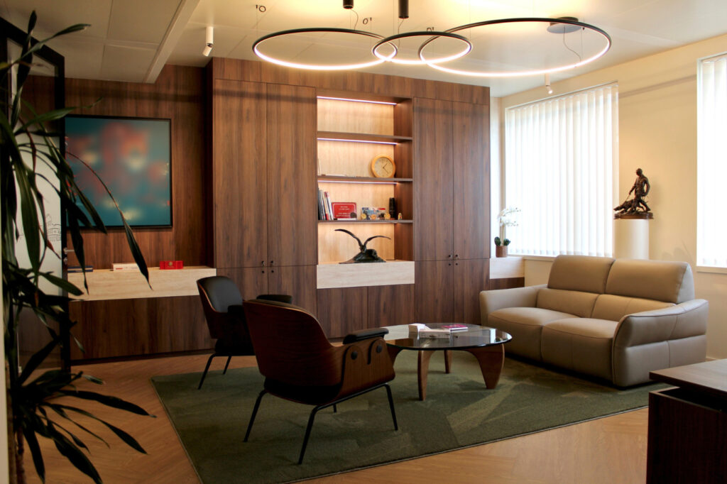 Tertia Office Solutions, spécialiste en aménagement de bureau professionnel - IOSA 17