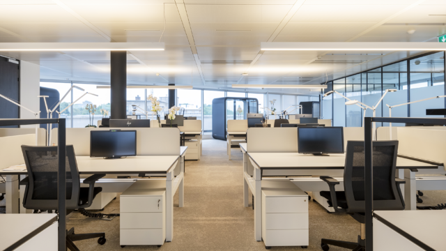 Tertia Office Solutions - Contractant général pour agencement de mobilier professionnel