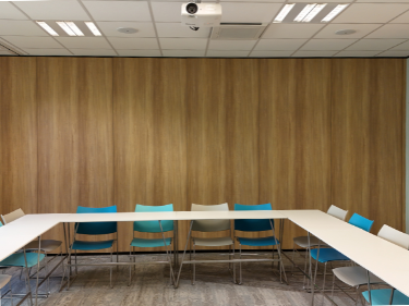 Tertia Office Solutions - mur mobile bureau professionnel - Club automobile mur fermé